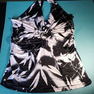 Kiwi Black and white Halter top